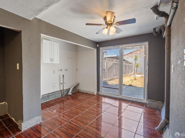 1224 Egbert Avenue, listing photo 35