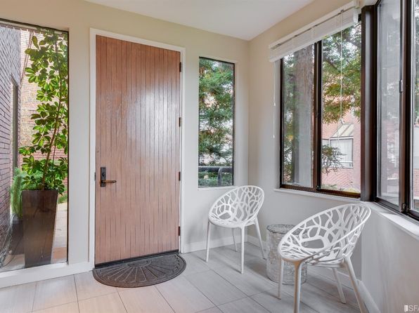 550 Davis St Unit 19, listing photo 6