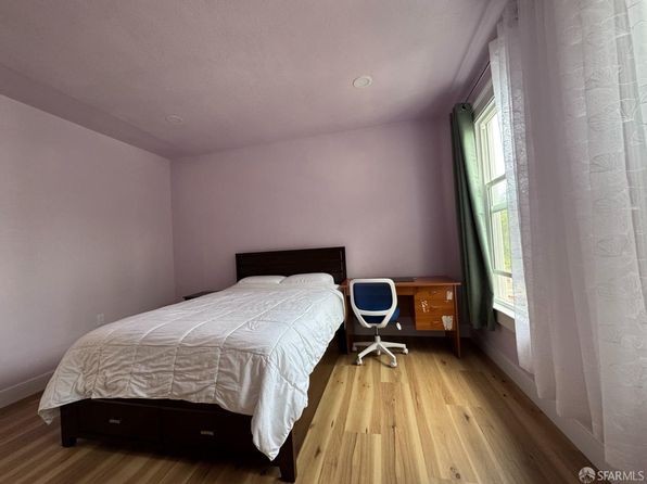 2719 Hyde St, listing photo 12