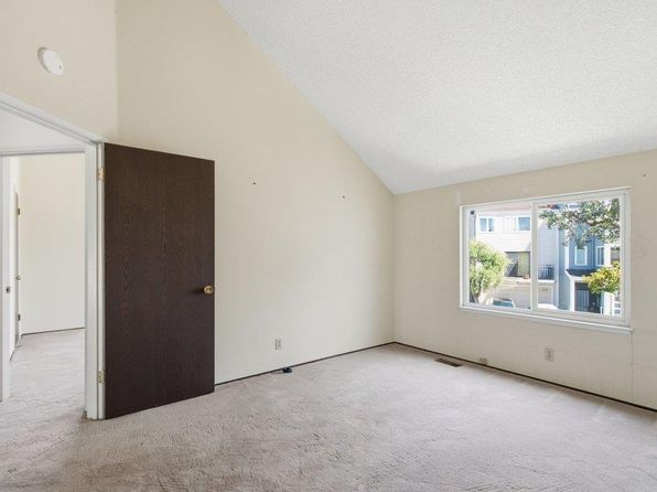 10 Hillview Ct, listing photo 23