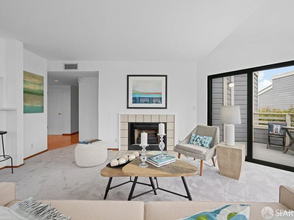 1 Baker St APT 4B, listing photo 11