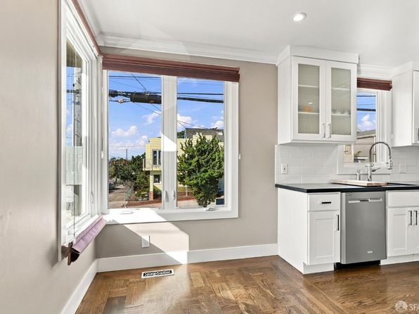 2300 45th Ave, listing photo 10