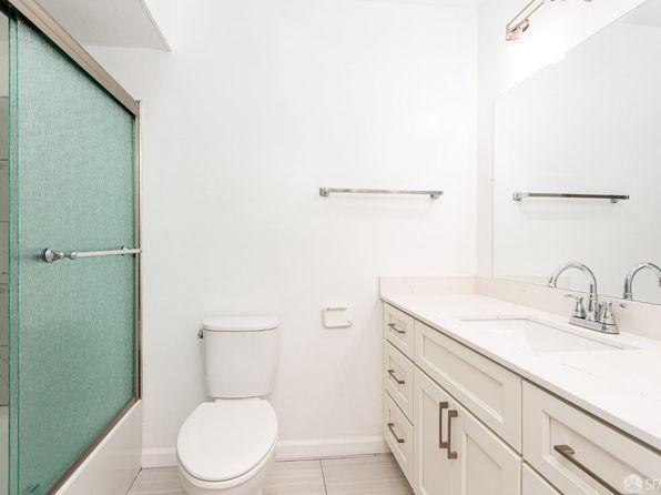 80 Silverview Dr, listing photo 22