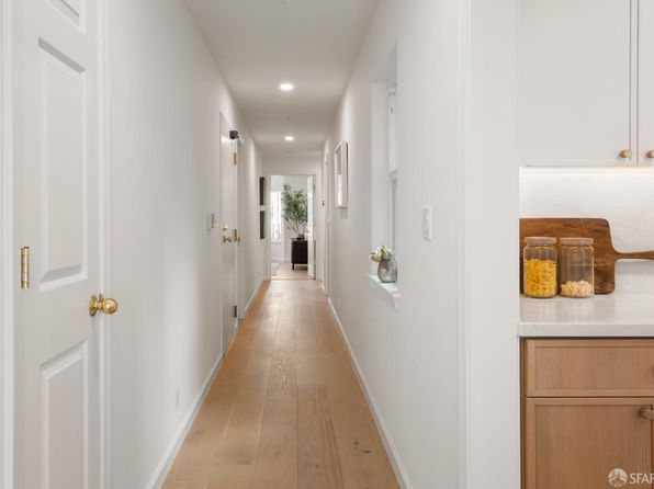 555 6th Ave #A, listing photo 24