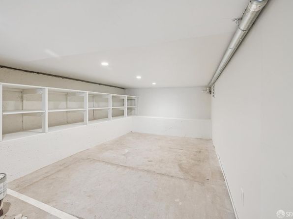 15 Heyman Ave, listing photo 43