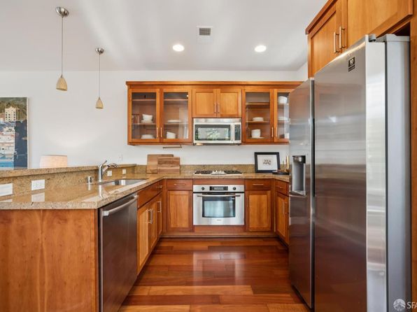 1344 Eddy St, listing photo 7