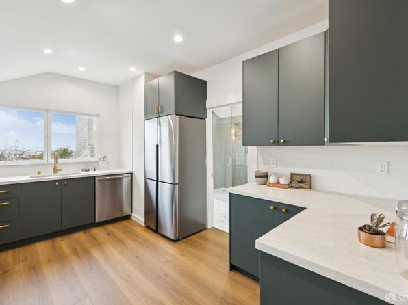 405 Hoffman Ave, listing photo 9