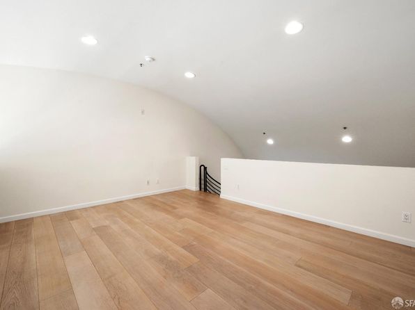 2002 3rd St APT 212, listing photo 12