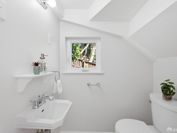 264 Arbor St, listing photo 13