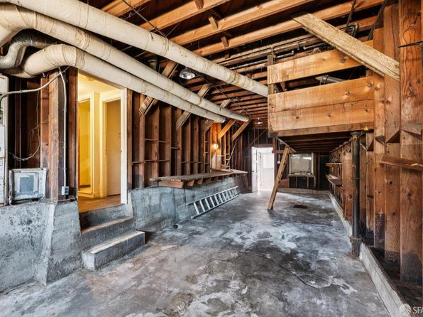 631 Head St, listing photo 31