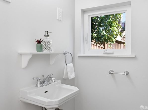 264 Arbor St, listing photo 14