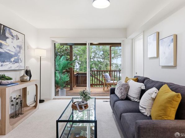243 Molimo Dr, listing photo 23
