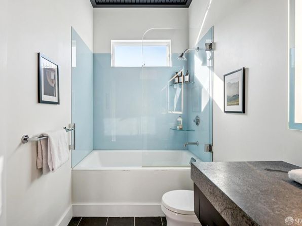 2426 Pine St, listing photo 35