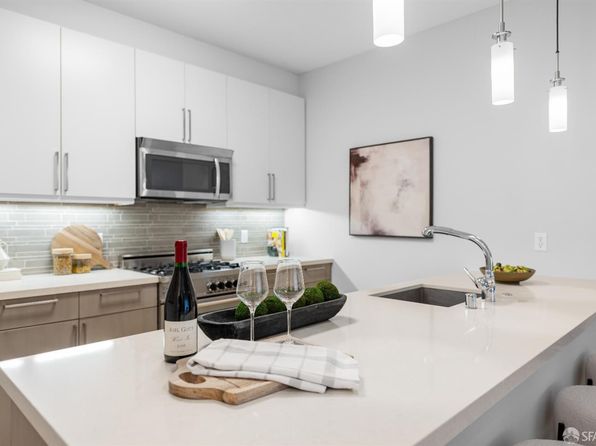 238 Olive St APT 302, listing photo 17