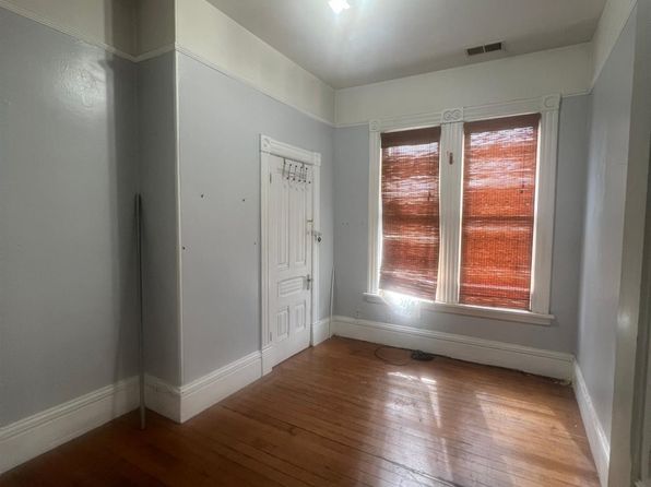 2 Juri St, listing photo 15