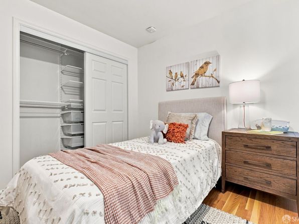 216 Putnam St, listing photo 36
