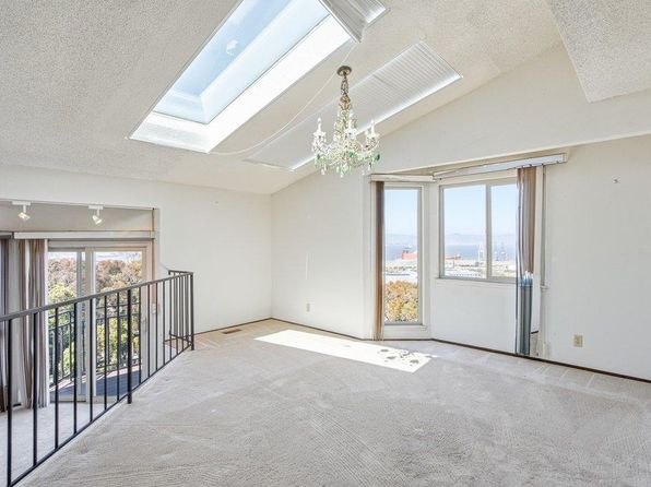 10 Hillview Ct, listing photo 11