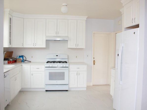 2435 19th Ave, listing photo 3