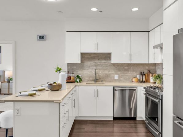 555 Innes Ave #313, listing photo 13