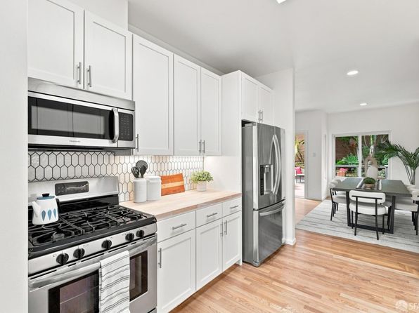 216 Putnam St, listing photo 6