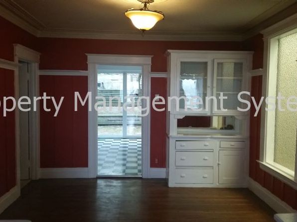 587 London St, listing photo 6