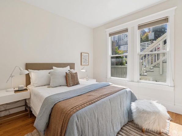 15 Heyman Ave, listing photo 19