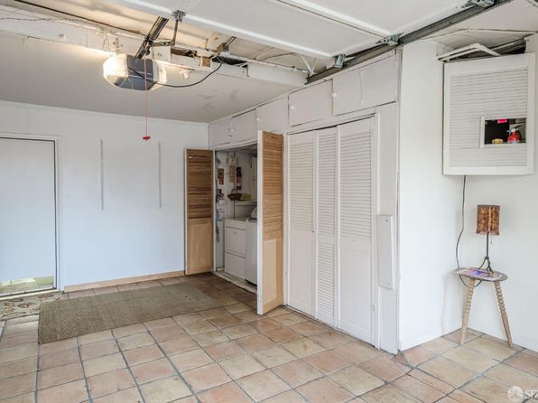 530 Avalon Ave, listing photo 29