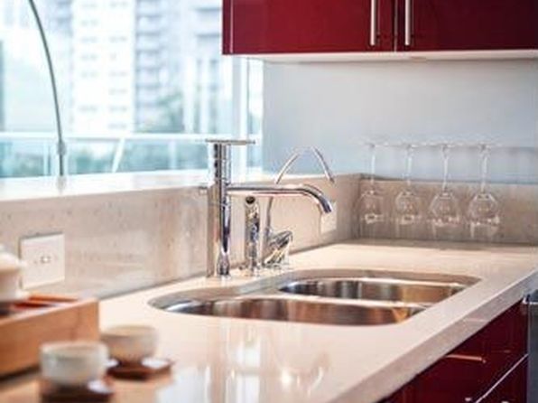 733 Front St Unit 702, listing photo 9