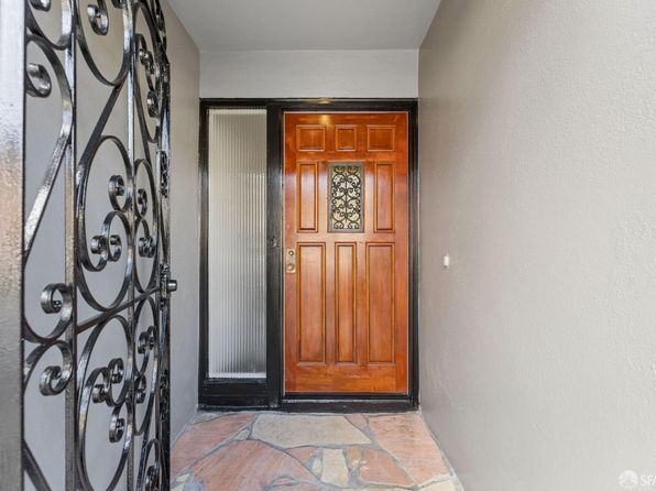 365 Gaven St, listing photo 3