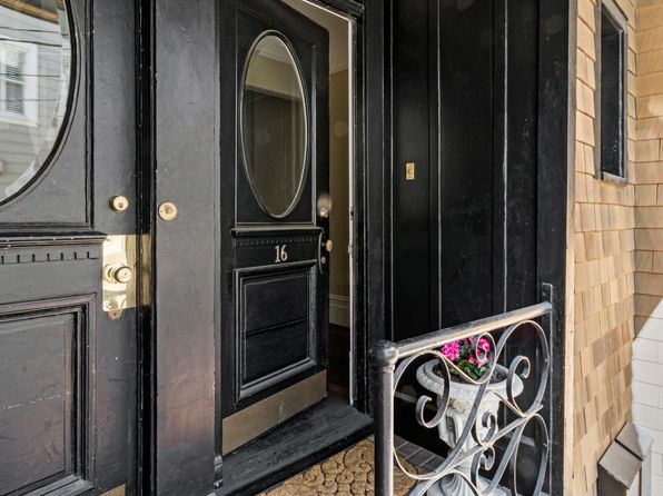 16 Delgado Pl, listing photo 3