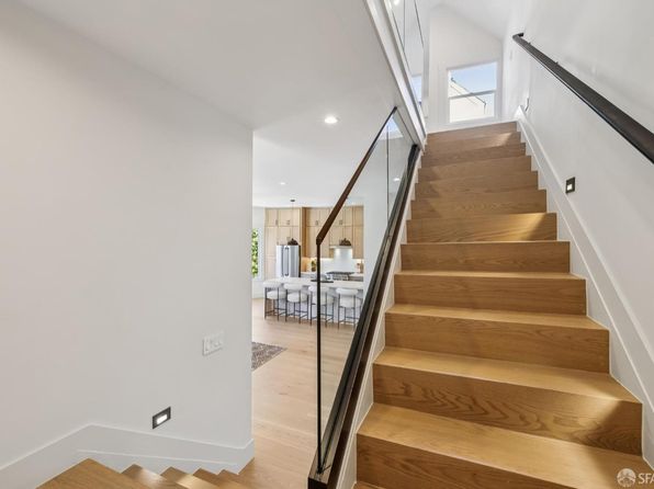 210 4th Ave, listing photo 16