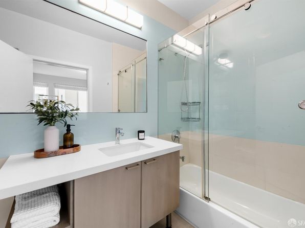 238 Olive St APT 302, listing photo 29