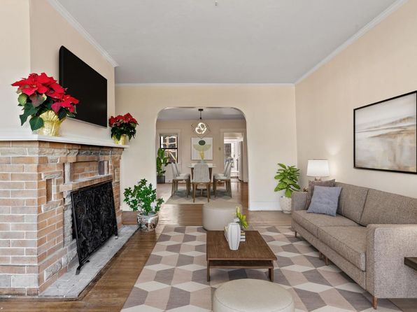 631 London St, listing photo 52
