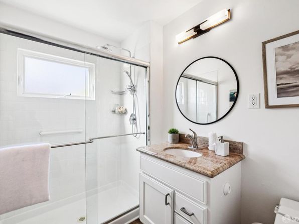 525 Laurel St, listing photo 29
