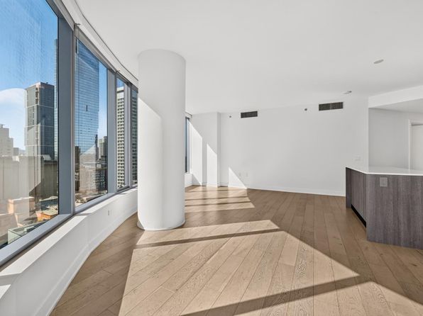338 Main St #16E, listing photo 9