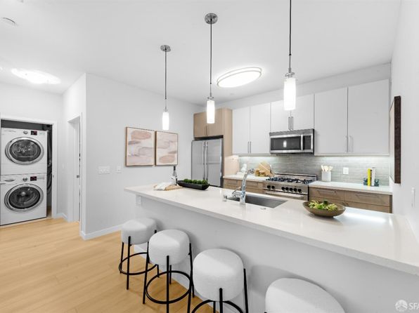 238 Olive St APT 302, listing photo 15