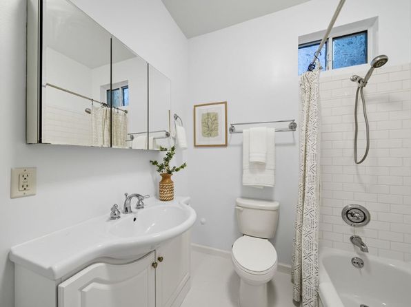 438 30th St, listing photo 9