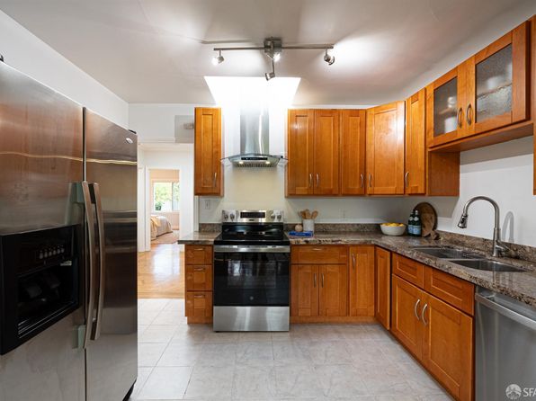 62 Bronte St, listing photo 11