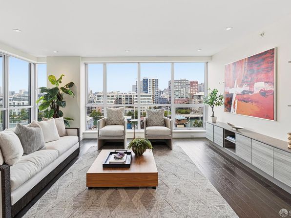 Listing photo of 708 Long Bridge St APT 713