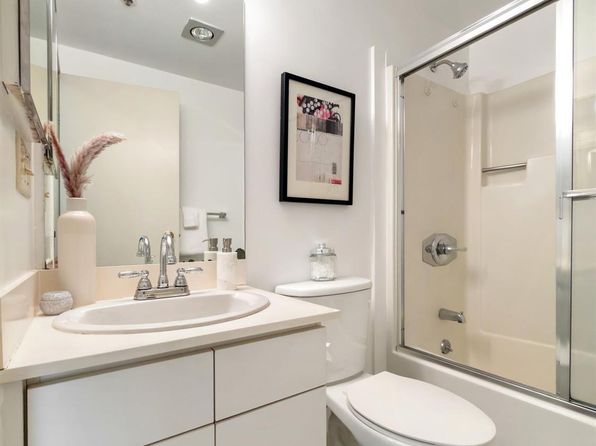 601 Van Ness Ave APT 68, listing photo 11