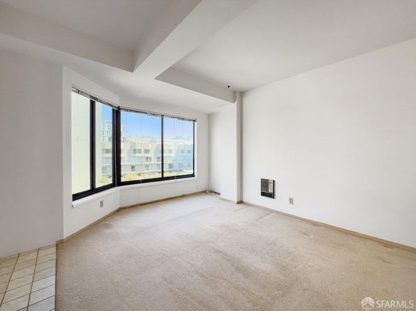 601 Van Ness Ave APT 71, listing photo 6