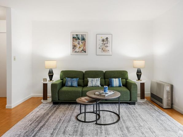 30 Quickstep Ln APT 2, listing photo 3