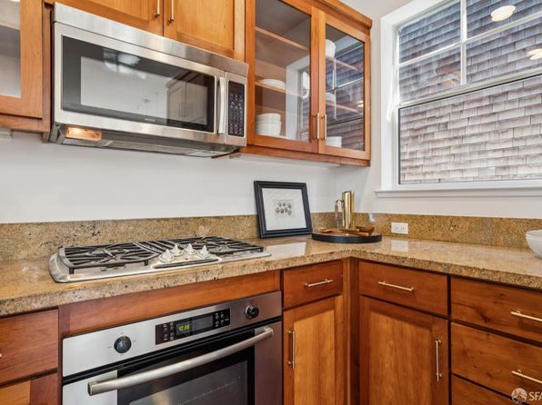 1344 Eddy St, listing photo 8