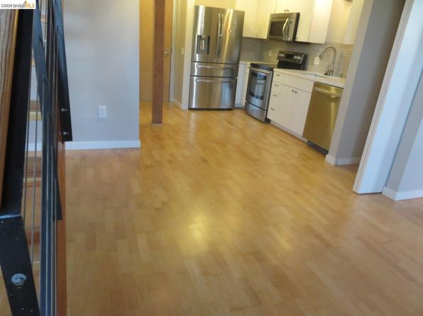 720 York St Unit 212, listing photo 17