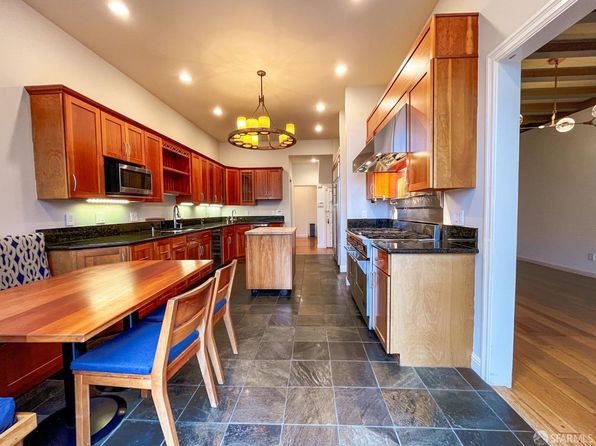 2010 Lyon St, listing photo 7
