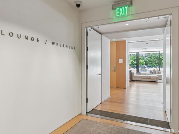 1 Steuart Ln #302, listing photo 37