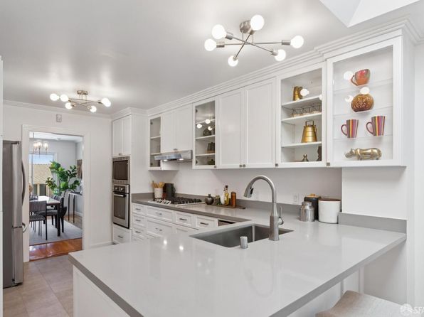 345 Molimo Dr, listing photo 17