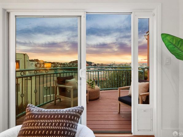 3620 Market St APT 5, listing photo 3