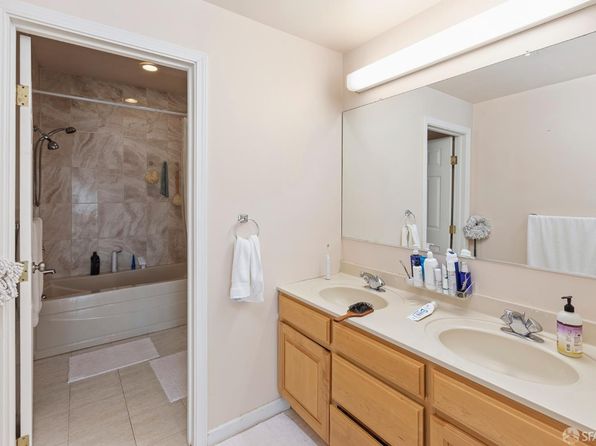 4501 Irving St, listing photo 19