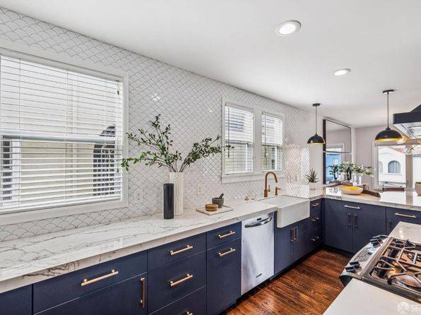 71 Ulloa St, listing photo 11